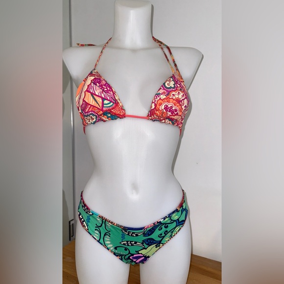 Maaji Reversible bikini - Picture 3 of 4